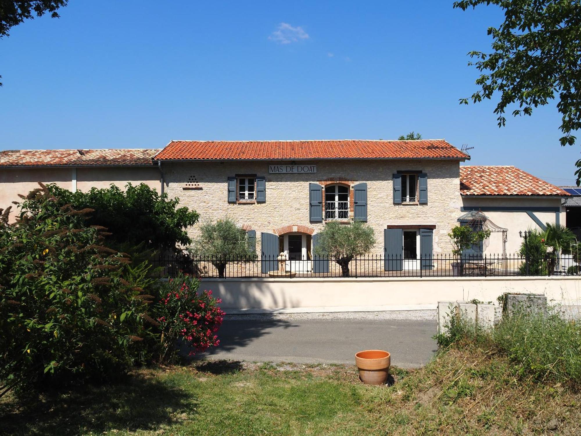 Le Mas De Doat, Gite De Charme 4 Etoiles Dans Le Triangle D Or Proche Gaillac Et Albi Senouillac Exteriör bild